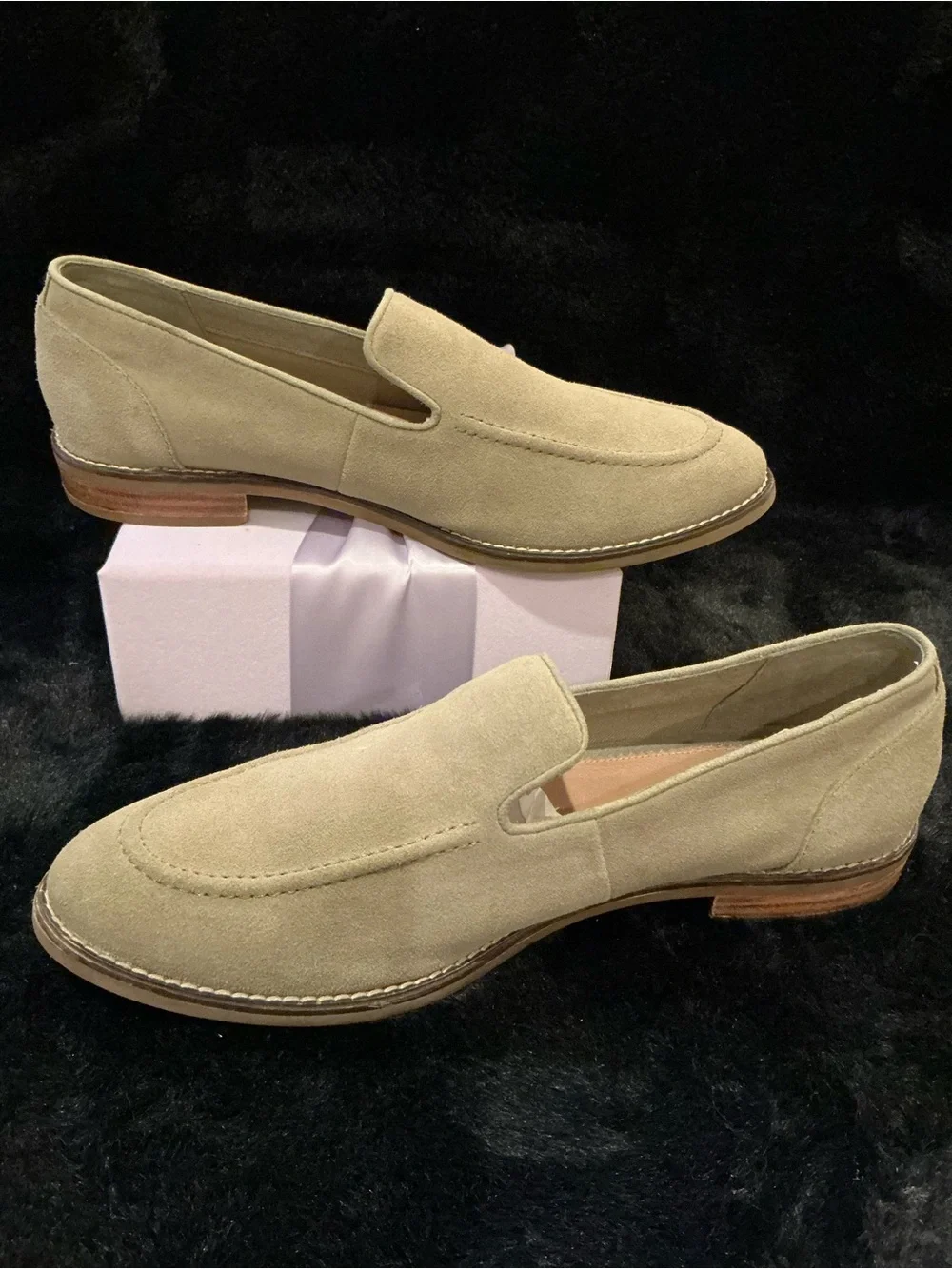 Sperry elegant suede